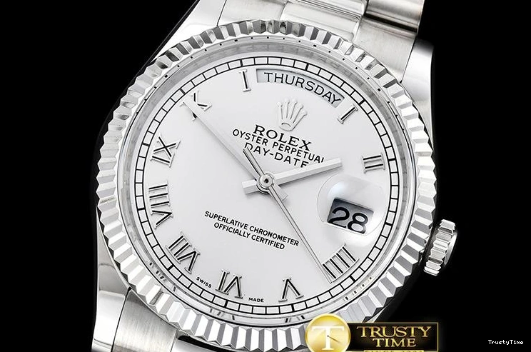 0414 Durable RDD0215B – DayDate 36mm 684